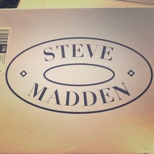 Steve Madden Tobii Cognac Suede bootie